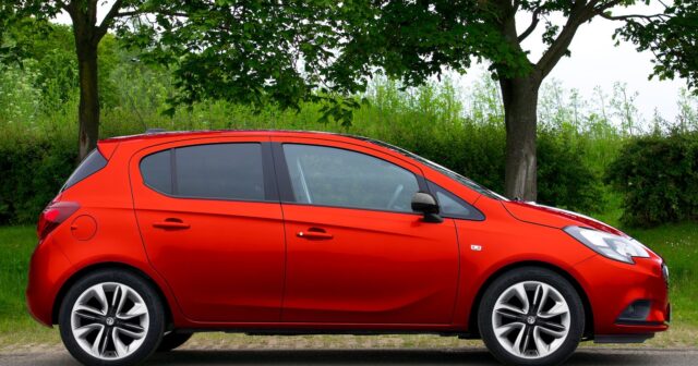 Riconsegnare l’auto in un luogo diverso dal ritiro — guida completa